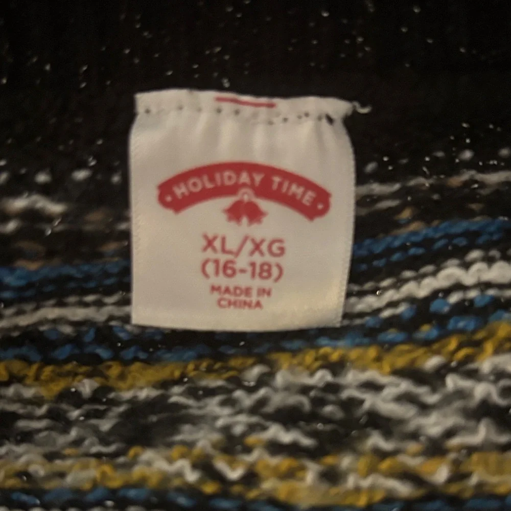 Holiday Time Black and Blue Polar Bear Crewneck Sweater - Picture 2 of 2